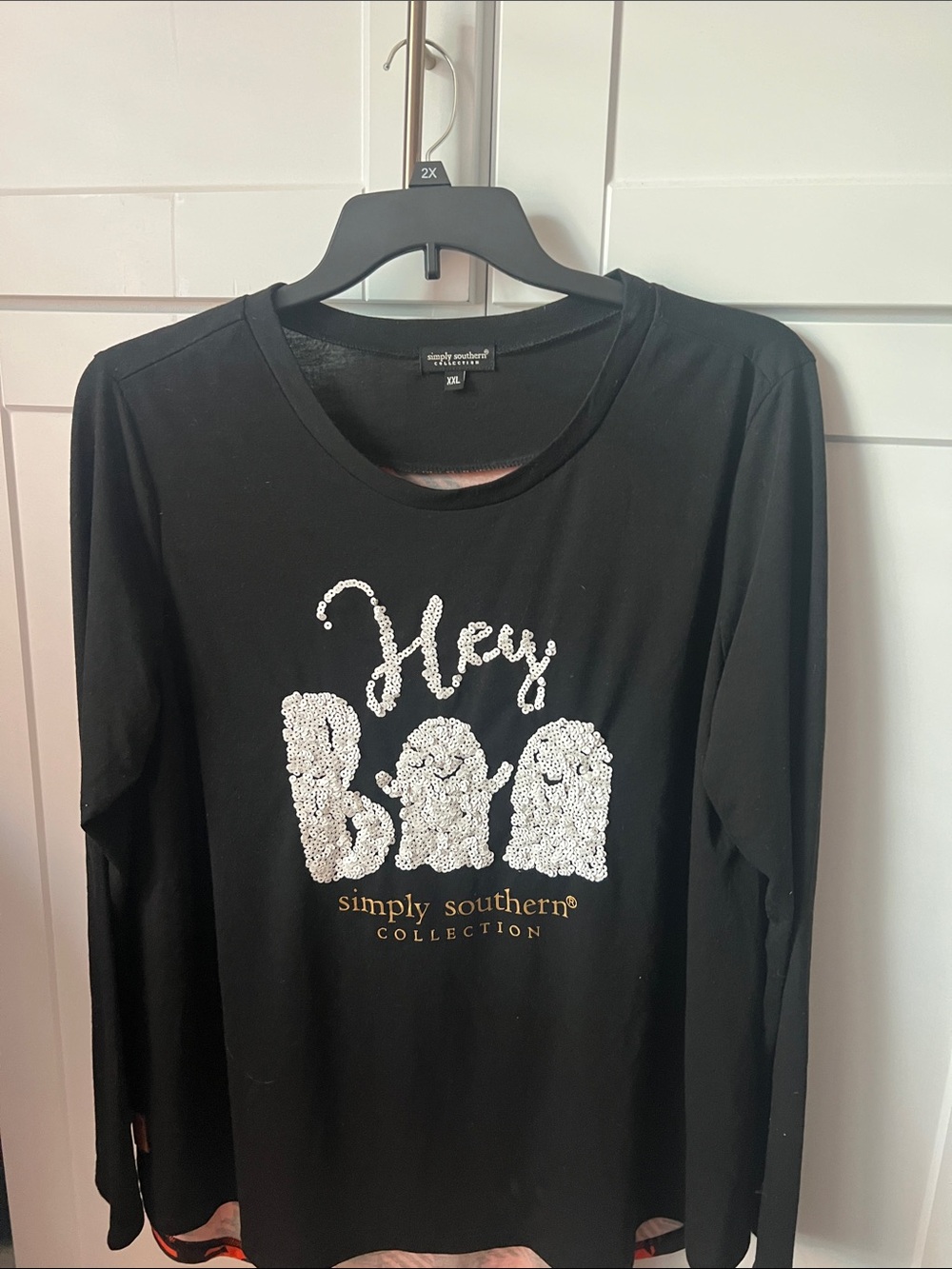 Simply Southern Black Long-Sleeve 'Hey Boo' Sequin Ghost Tee
